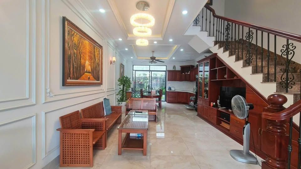 An cư lạc nghiệp tại Nha Trang, nhà mặt tiền đường Anh Đức, không gian sống lý tưởng