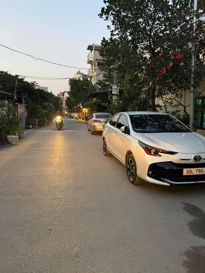 Nhà 5 tầng 'full đồ', ô tô đỗ cổng - Giá 5 tỷ tại Nam Từ Liêm