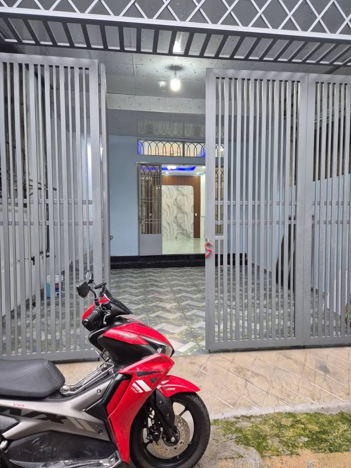 Bán nhà 5x23m, 3 phòng ngủ, hẻm ô tô tận nhà tại Trảng Dài, Biên Hòa