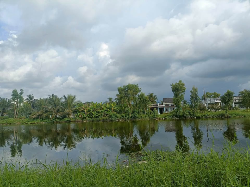 Nền mặt tiền Kênh Xáng Bạch Ngưu, hướng Đông Bắc, Cà Mau