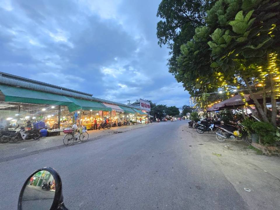 Mặt tiền kinh doanh Thống Nhất, Dĩ An, nở hậu tài lộc, sát trung tâm hành chính, giá chỉ 5,8 tỷ