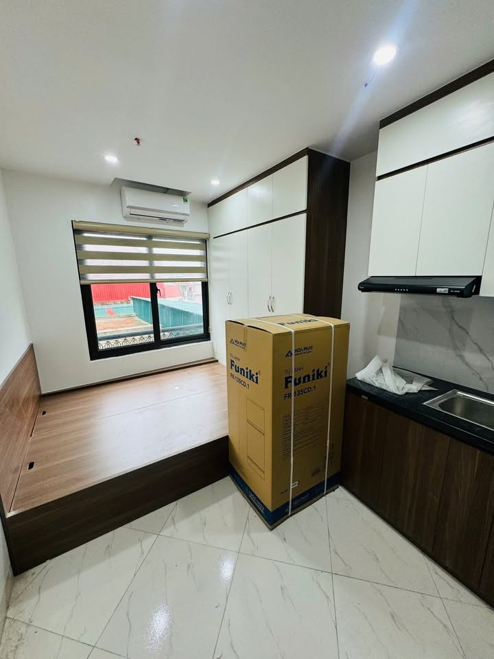 Bắc Từ Liêm, nhà 6 tầng thang máy, 10 phòng khép kín, dòng tiền cực tốt