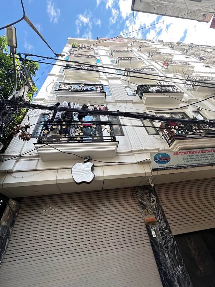 Nhà Phương Canh, 5 tầng, ngõ rộng, nội thất xinh, giá rẻ hấp dẫn