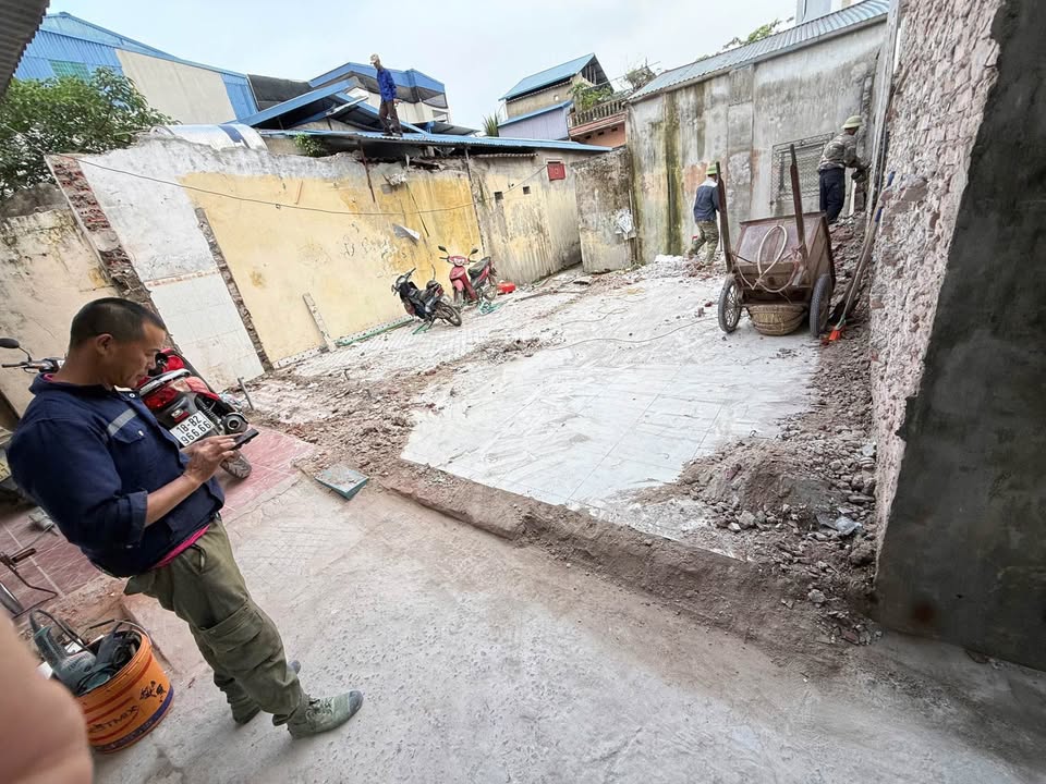 Bán lô đất tại ngõ Trần Thánh Tông, Nam Định, 66m2, giá 1,38 tỷ