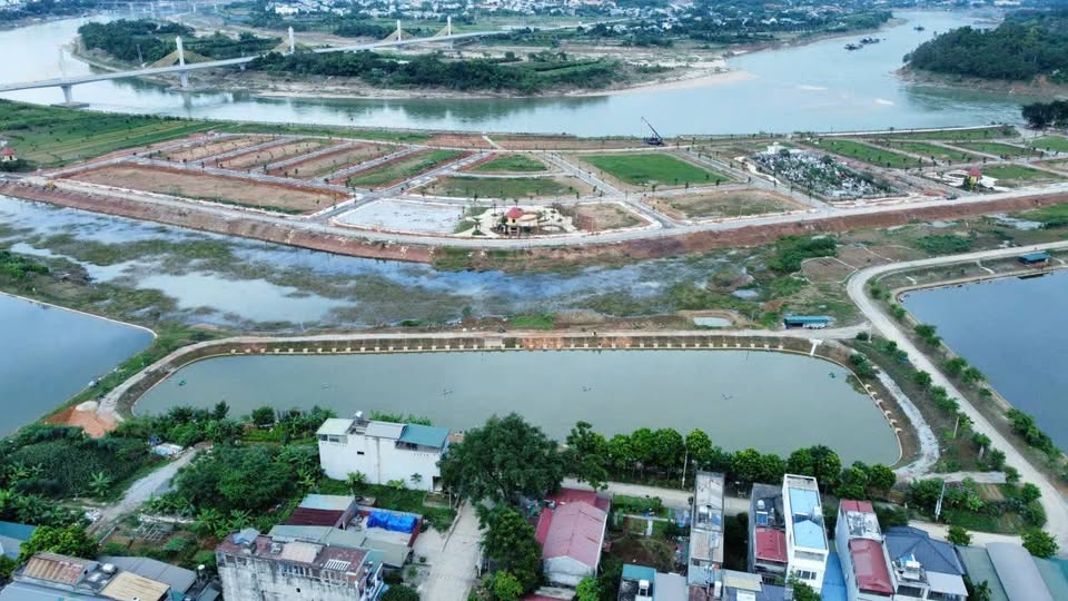 Chào mừng đến với cơ hội vàng để sở hữu lô đất nền tuyệt vời tại Tổ dân phố 5, phường An Tường, Tuyên Quang