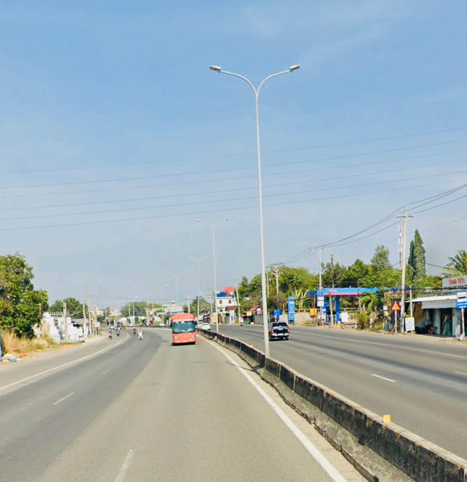 Bán đất mặt tiền Quốc lộ 51, Bà Rịa, 10x69m, 191m2 thổ cư, giá 10 tỷ - Cơ hội đầu tư sinh lời