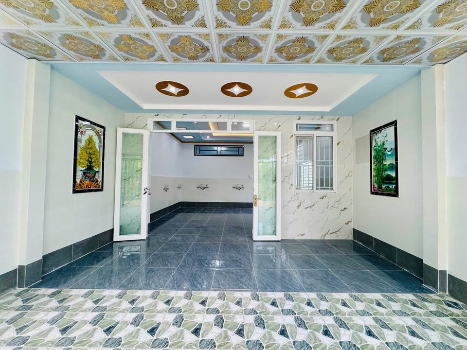 Chính chủ bán gấp nhà 120m2 thổ cư, nở hậu tài lộc, cách chợ chỉ 600m