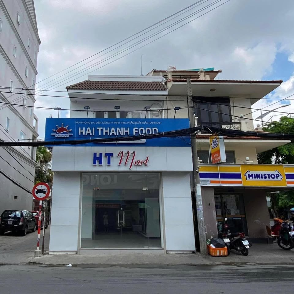 Cho thuê mặt bằng góc 2 mặt tiền đắc địa, kinh doanh sầm uất tại Bình Thạnh