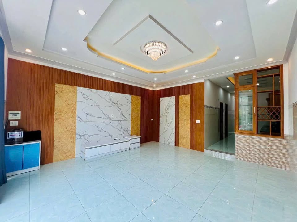 Nhà xinh 2 phòng ngủ, 2wc, 73m2, 2,55 tỷ, gần đại học Dầu khí