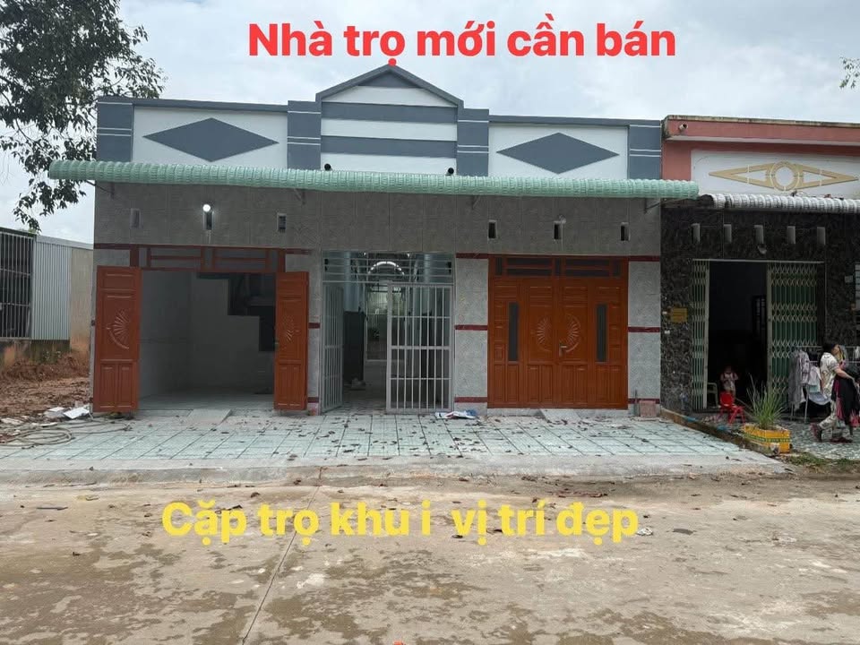 Tìm kiếm chủ nhân mới cho cặp trọ mới xây 100% tại Mỹ Phước 3, Bến Cát, Bình Dương
