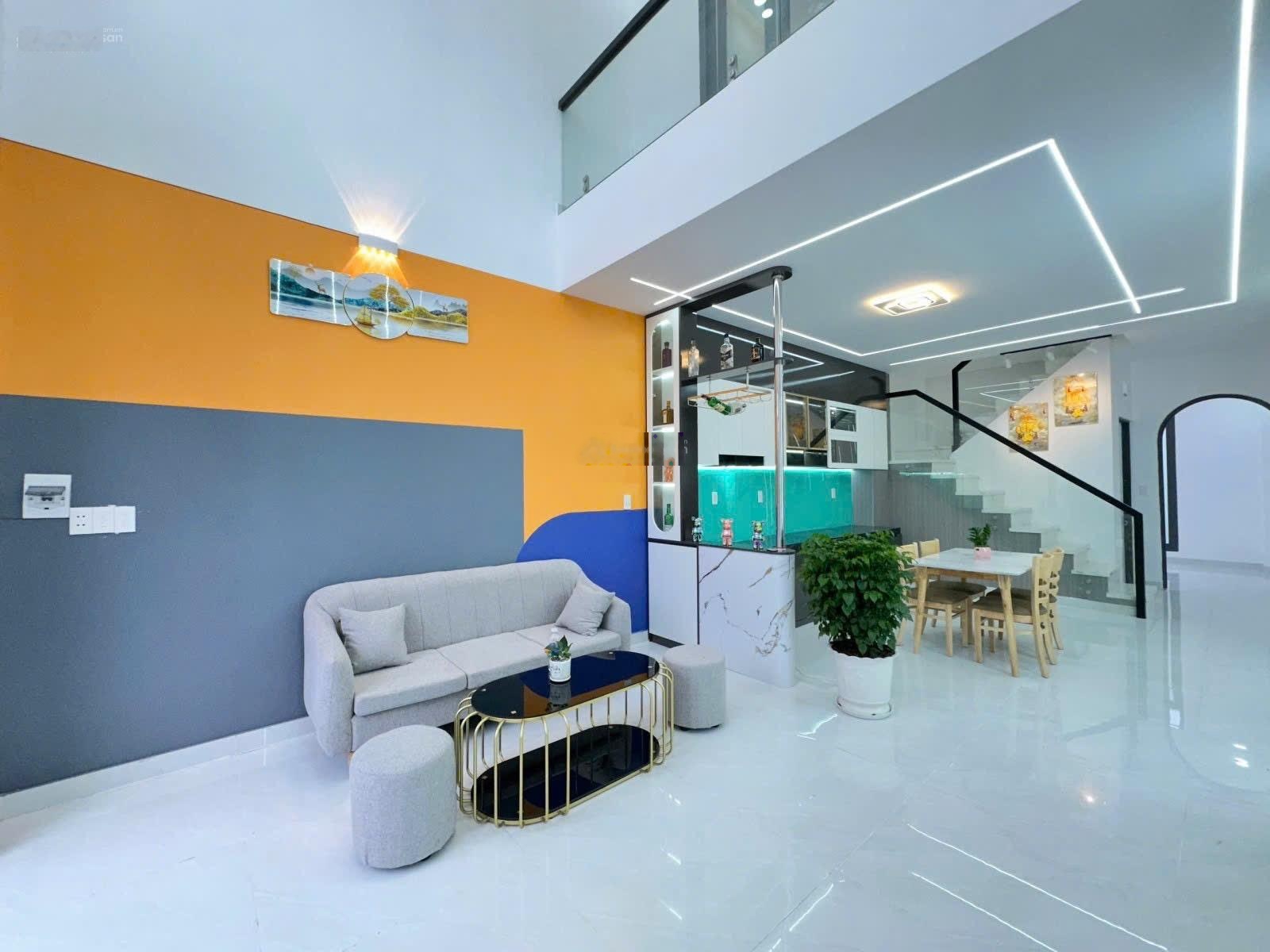 Bán gấp nhà riêng 584 Tân Kiên, 1,9 tỷ, 80m2,Bán gấp nhà riêng 584 Tân Kiên, 1,9 tỷ, 80m2, 3PN, 2WC