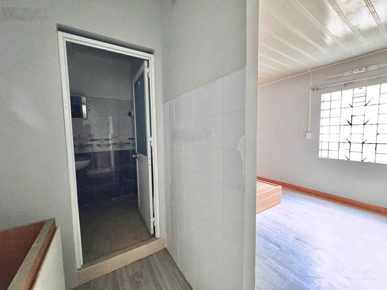 Cho thuê tòa nhà lớn nguyễn thượng hiền quận 10