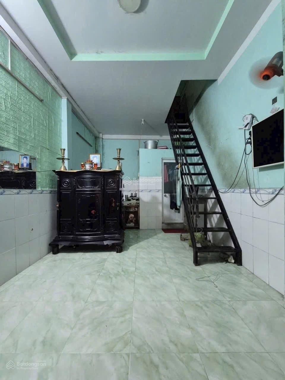 Bán nhà mặt tiền hẻm xe hơi - nở hậu - cách đường HTP chỉ 30m - Quận 7