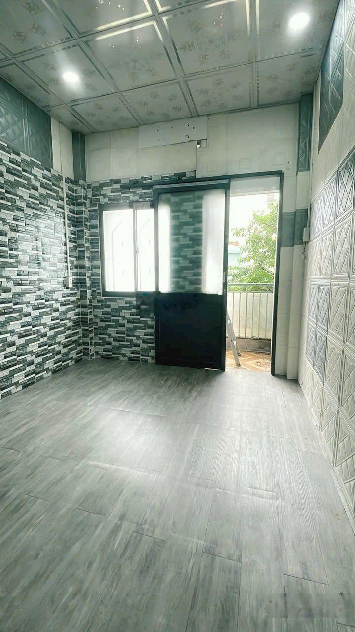 Nhà Đinh Hoà P14 Q8 sổ hồng riêng giá 1tỷ380tr. Diện tích 2.9m x 5.3m. Nhà 1 trệt 1 lầu 2pn 1wc