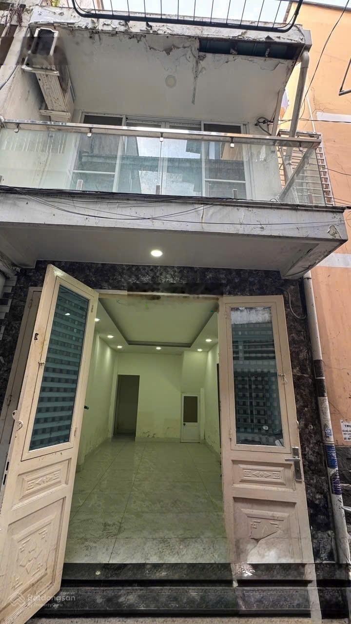 Bán nhà hẻm ôtô kế mặt tiền Trần Hưng Đạo Dtcn 29m2- 3,2 x9,5- 3 tầng chỉ 6,35 ty tl