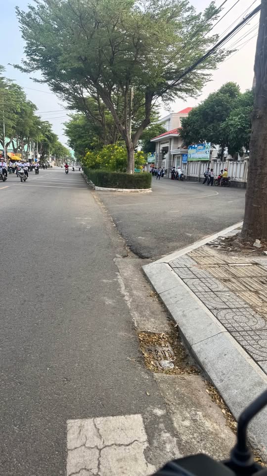 Đất mặt tiền đường nhựa Võ Thị Sáu, Long Hải, đầu tư sinh lời ngay