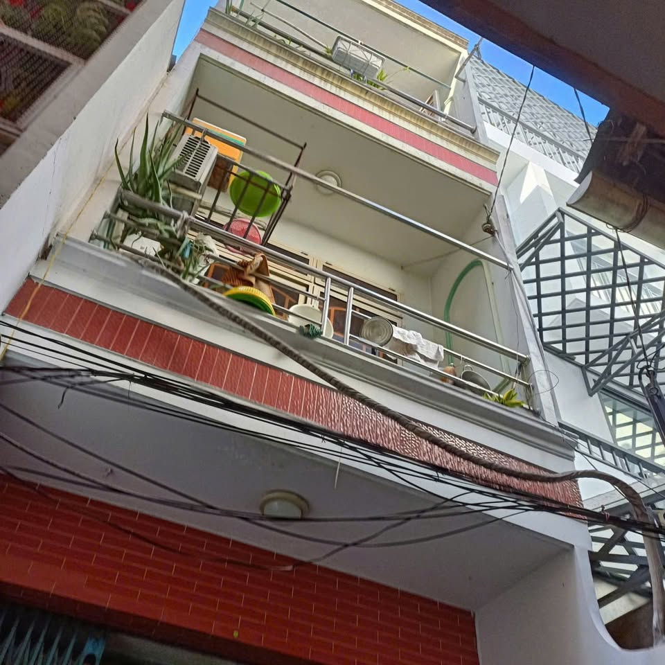 Bán nhà hẻm 3m Trần Hưng Đạo, Quận 5, 5,58 tỷ