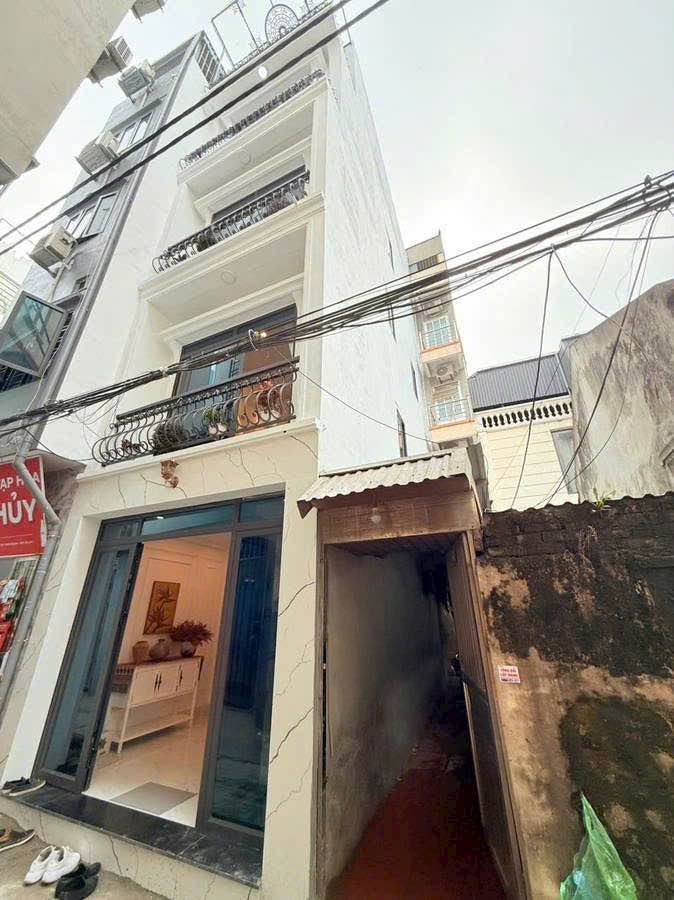 Bán nhà lô góc tại Ngoại Giao Đoàn, ô tô tải qua, kinh doanh tốt