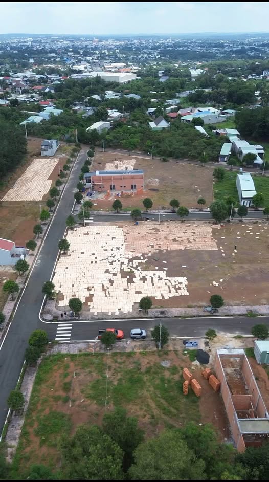 Siêu phẩm đất nền tại Hẻm 422 Tiến Hưng, Thành phố Đồng Xoài, Tỉnh Bình Phước đã chính thức lộ diện