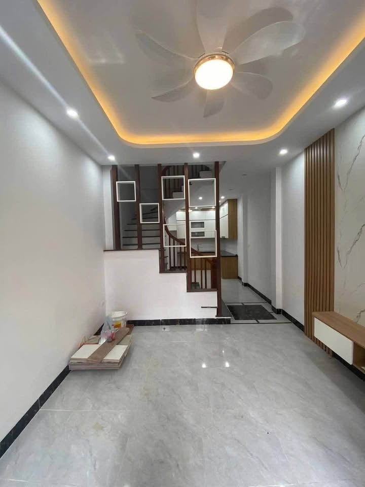 Bán nhà 4 tầng Đan Phượng, ô tô đỗ cửa, sổ đẹp hơn 4 tỷ