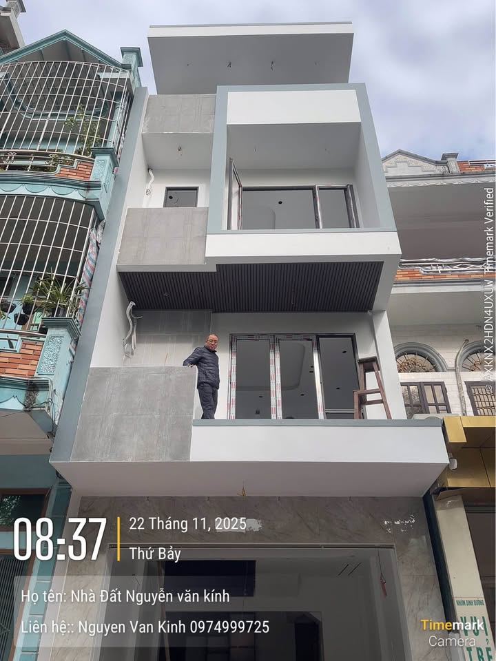 Bán nhà 4 tầng mặt đường Lê Thánh Tông, Bồ Xuyên, view sông, gần chợ Đề Thám