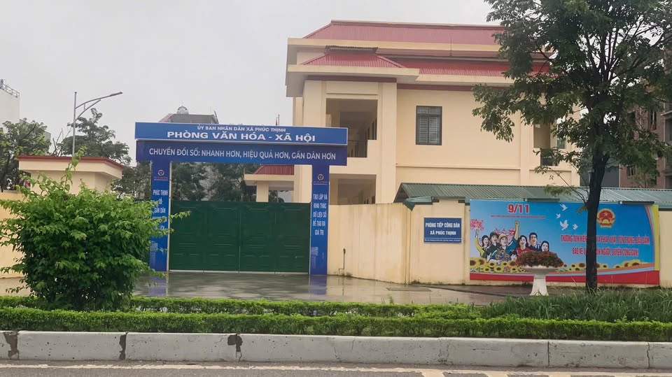 Siêu phẩm Phúc Thịnh, nhà đường ô tô tránh, 1 bước ra Lê Hữu Tựu