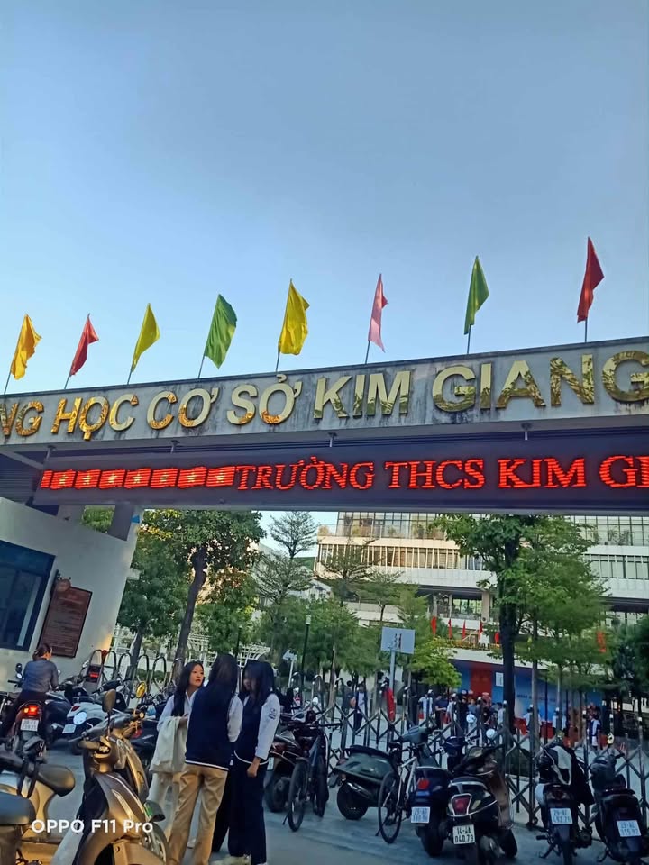 Lô góc Kim Giang, đường 7m ô tô tránh, kinh doanh đỉnh