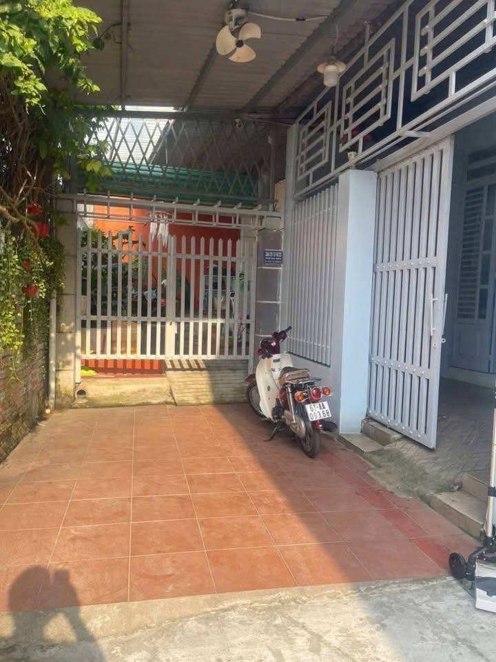 Nhà cấp 4 Trảng Bàng, 4x15m, sổ hồng chính chủ, hẻm rộng 4m