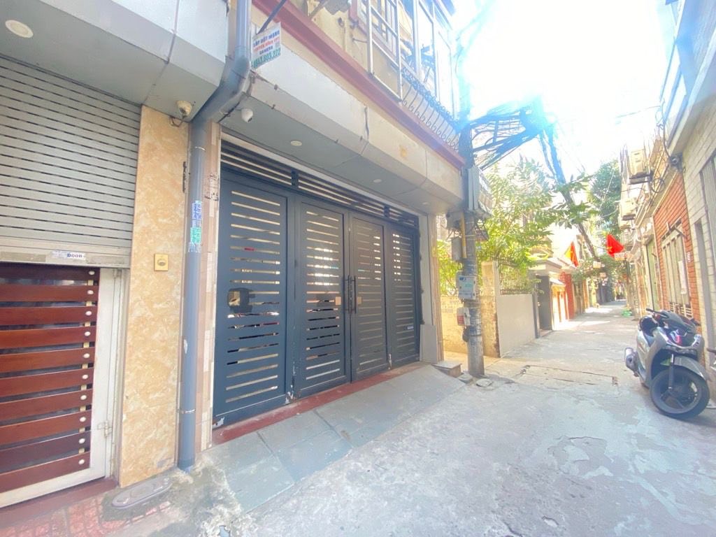 Bán nhà 6 tầng, thang máy, 10 phòng khép kín, ô tô vào nhà tại Bồ Đề, Long Biên