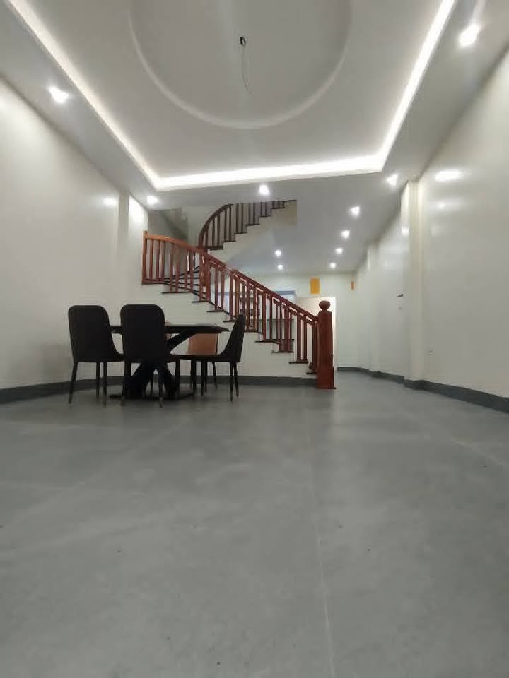 Nhà 4 tầng Vân Canh, 45m2, 4 phòng ngủ, gần Mỹ Đình, giá chỉ 7,3 tỷ