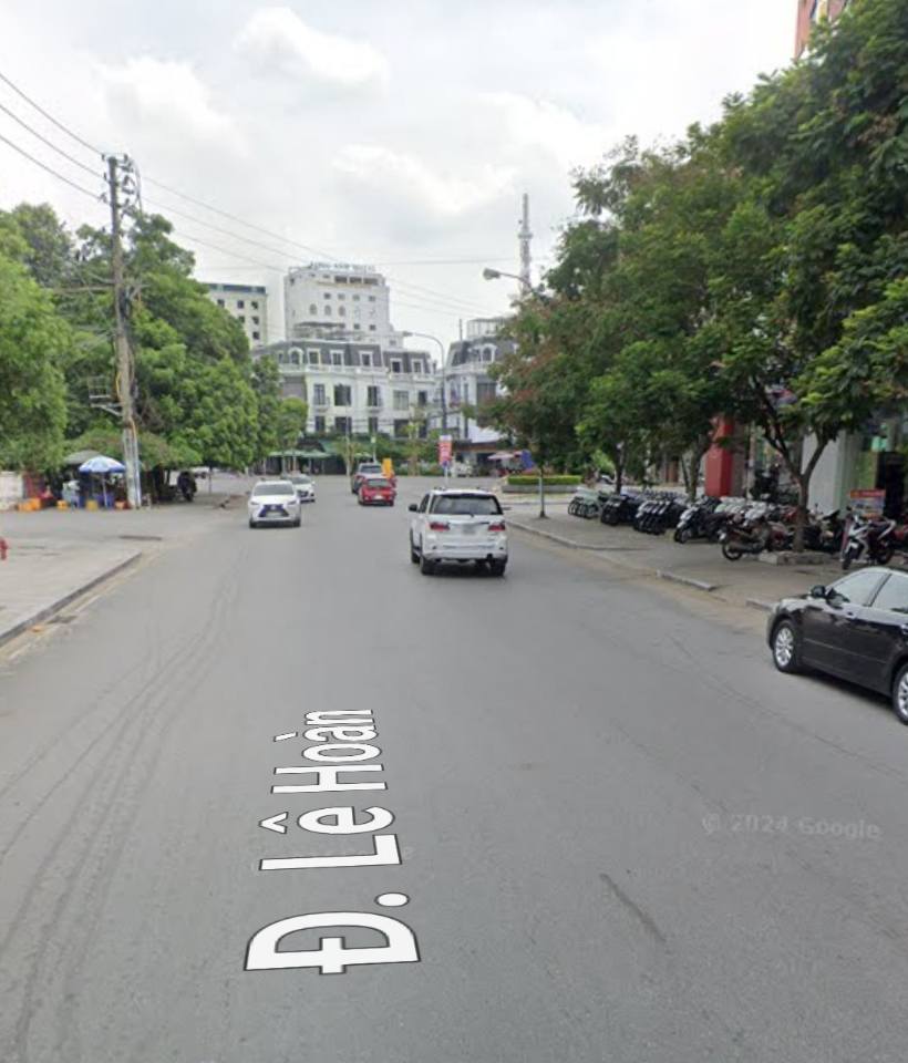 Nhà 5 tầng 90m² mặt tiền 5m, vị trí vàng Lê Hoàn, Thanh Hóa giá bán 9 tỷ