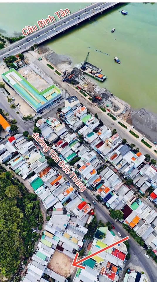 Bán đất khu tái định cư Hòn Rớ 1, 83m2, mặt tiền 4.1m, đường 10m, giá 3,6 tỷ