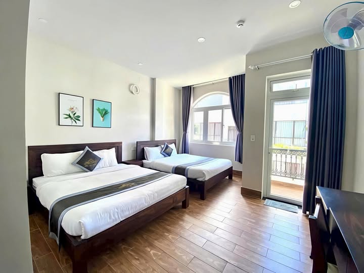 Chuyển nhượng Khách sạn 90,67m² tại khu Golf Valley, Đà Lạt, dòng tiền 30 Triệu/tháng