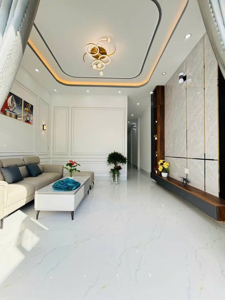 Nhà mới đón nắng mai, hẻm ô tô, Kiên Giang - 1.75 tỷ