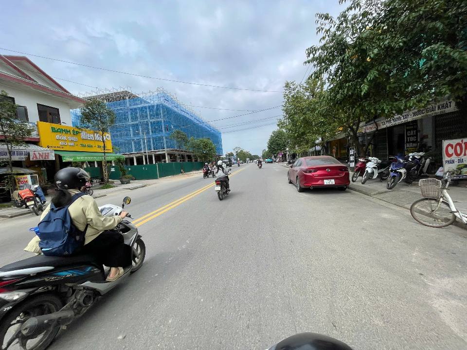 Nhà cưng về đội, đất vàng Huế, kiệt ô tô 46 Hồ Đắc Di