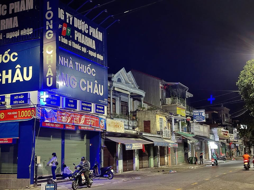 Siêu phẩm nhà mặt tiền đường Nguyễn Sinh Cung, Phường Vỹ Dạ