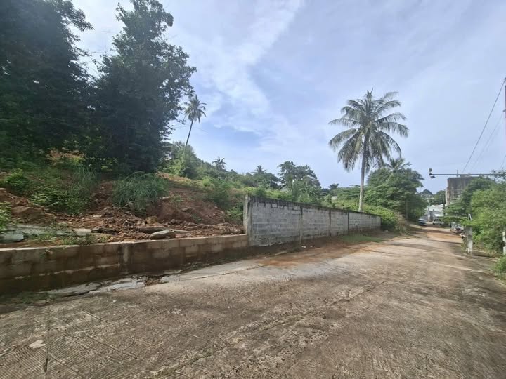 Bán lô góc hơn 750m2 tại hẻm Trần Hưng Đạo, Dương Đông, hẻm ô tô tránh nhau