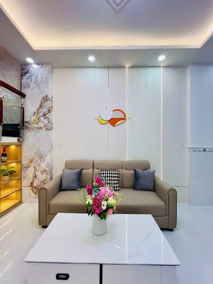 Nhà phố 2 tầng full nội thất hiện đại, đường Thống Nhất, Gò Vấp - 4.78 tỷ