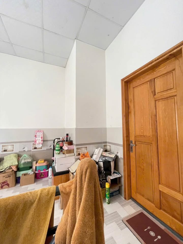 Nhà Gò Cát siêu xinh, diện tích 5m x 25m, có lối thoát hiểm 2m cực kỳ an toàn