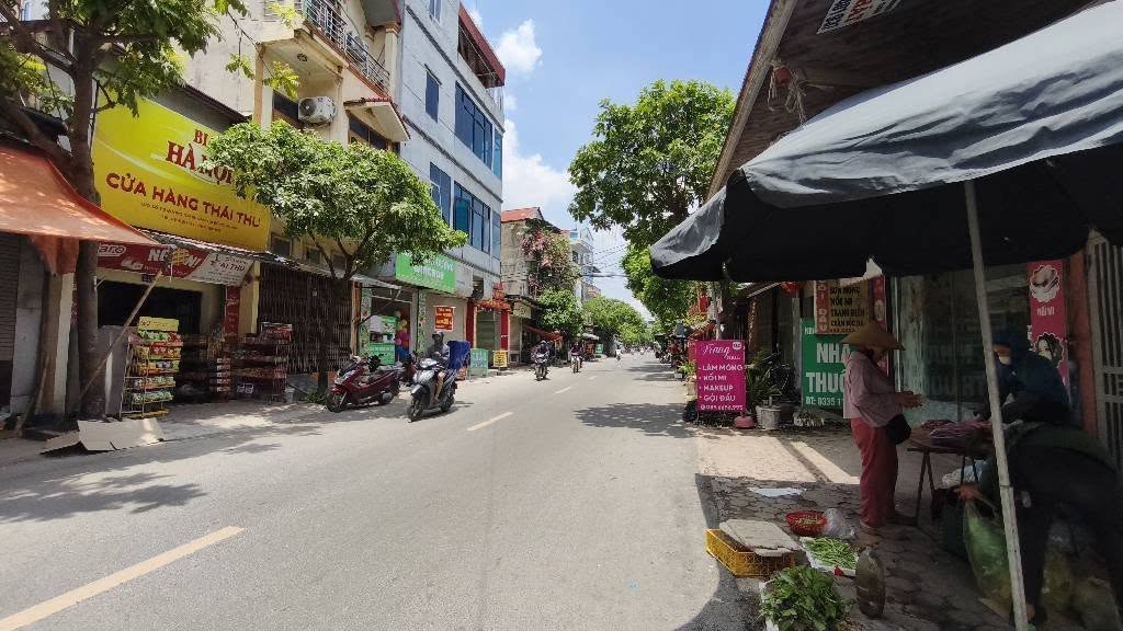 Bán tòa căn hộ Hà Đông, dòng tiền 100 triệu/tháng, ô tô đỗ cửa, gần phố lớn