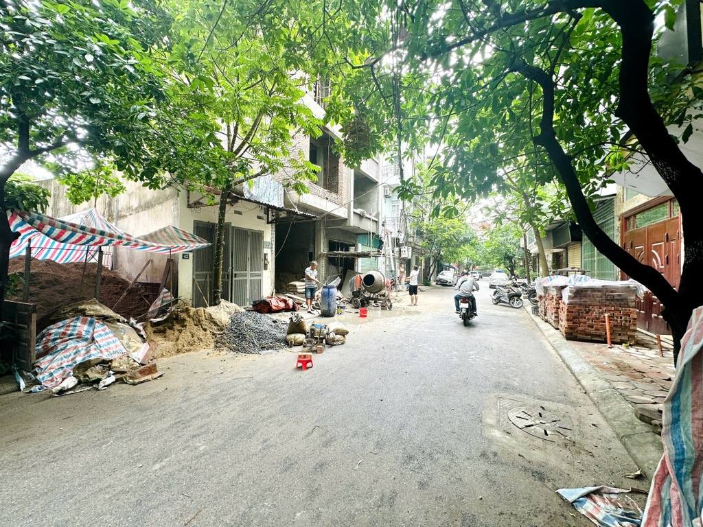 Nhà 6 tầng phân lô, 2 mặt đường kinh doanh, ô tô tránh - giá giảm sâu