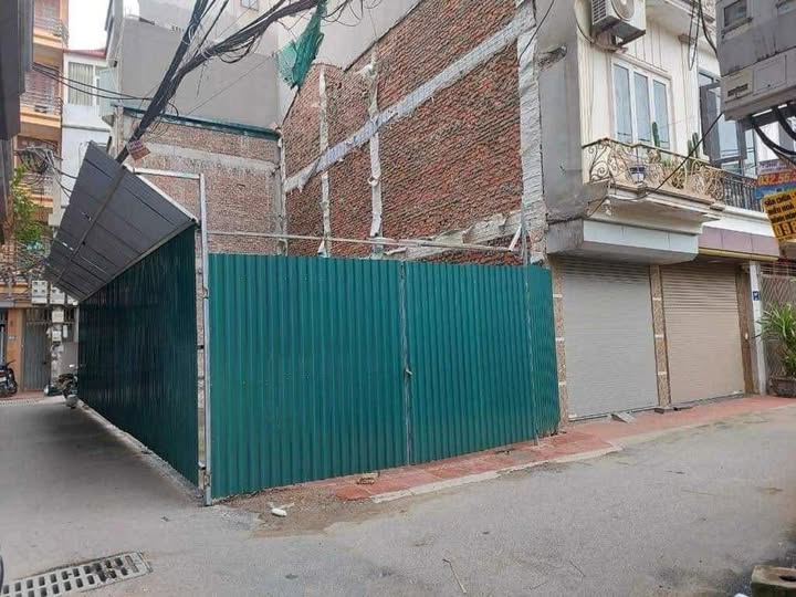 Siêu phẩm lô góc 3 tầng Hà Đông - ngõ thông ô tô tránh - nhỉnh 13 tỷ