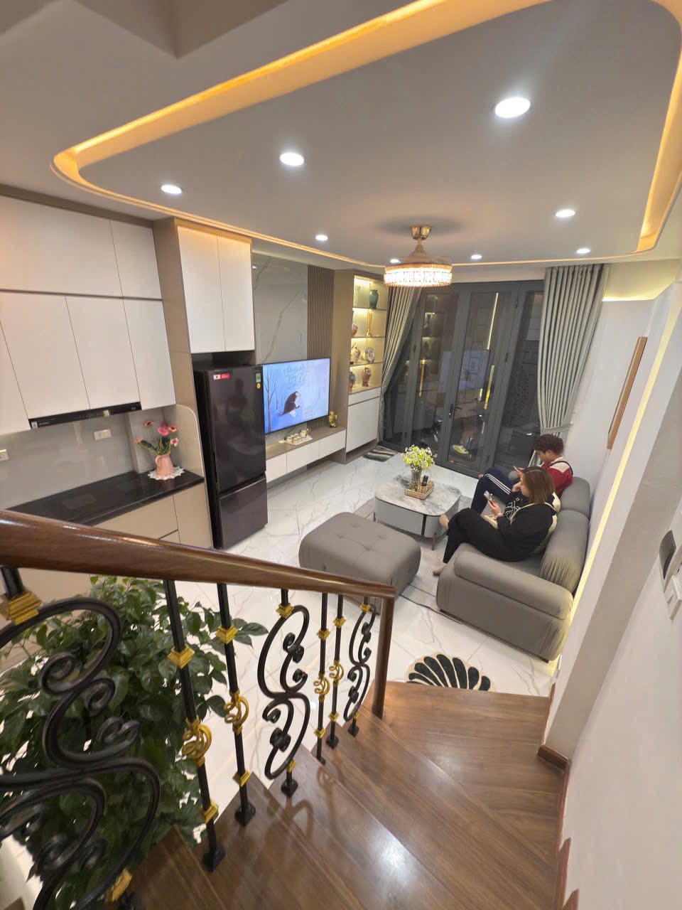 Nhà Quan Nhân 35m2 x 5 tầng, cách mặt phố Quan Nhân chỉ một bước chân, vừa ở vừa kinh doanh online