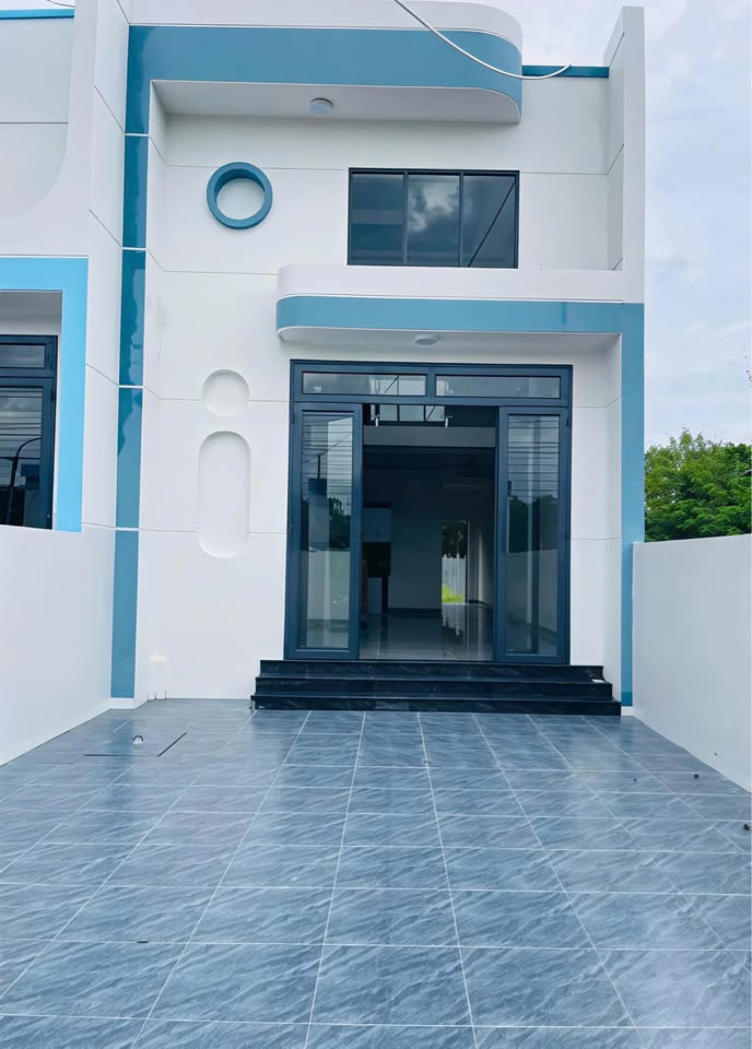 Nhà 246m2 Chơn Thành, ở hay cho thuê, tùy bạn chọn