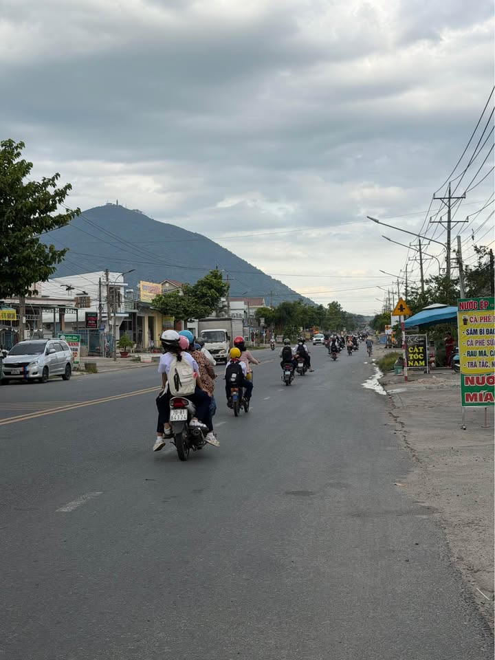 Đất nền hot hòn họt khu phố Ninh Trung, phường Ninh Sơn, thành phố Tây Ninh đây ạ