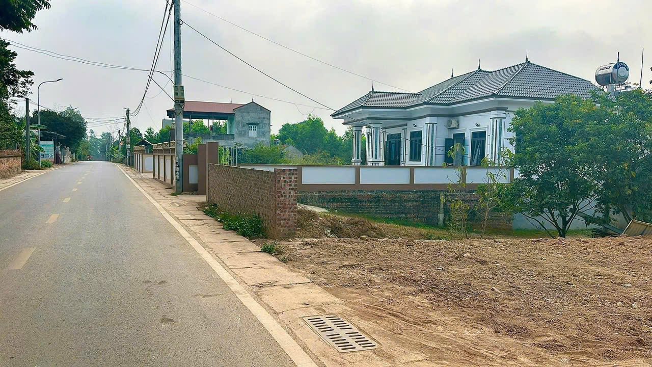 Đất mặt tiền đường nhựa Tân Thành, Bất Bạt, đầu tư sinh lời