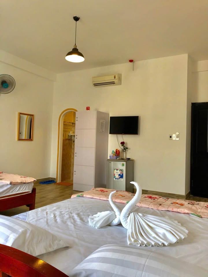 Bán tòa căn hộ 5 tầng mặt tiền Hà Đông, Thanh Khê, gần ngay Trung tâm Hành chính quận, chợ Kỳ Đồng