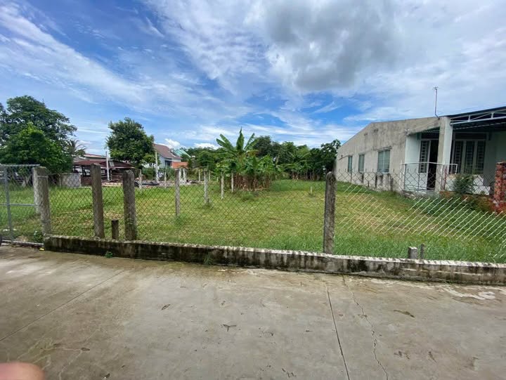 Bán đất tại Phường 1, Tây Ninh, diện tích 5x25m, giá chỉ 700 triệu