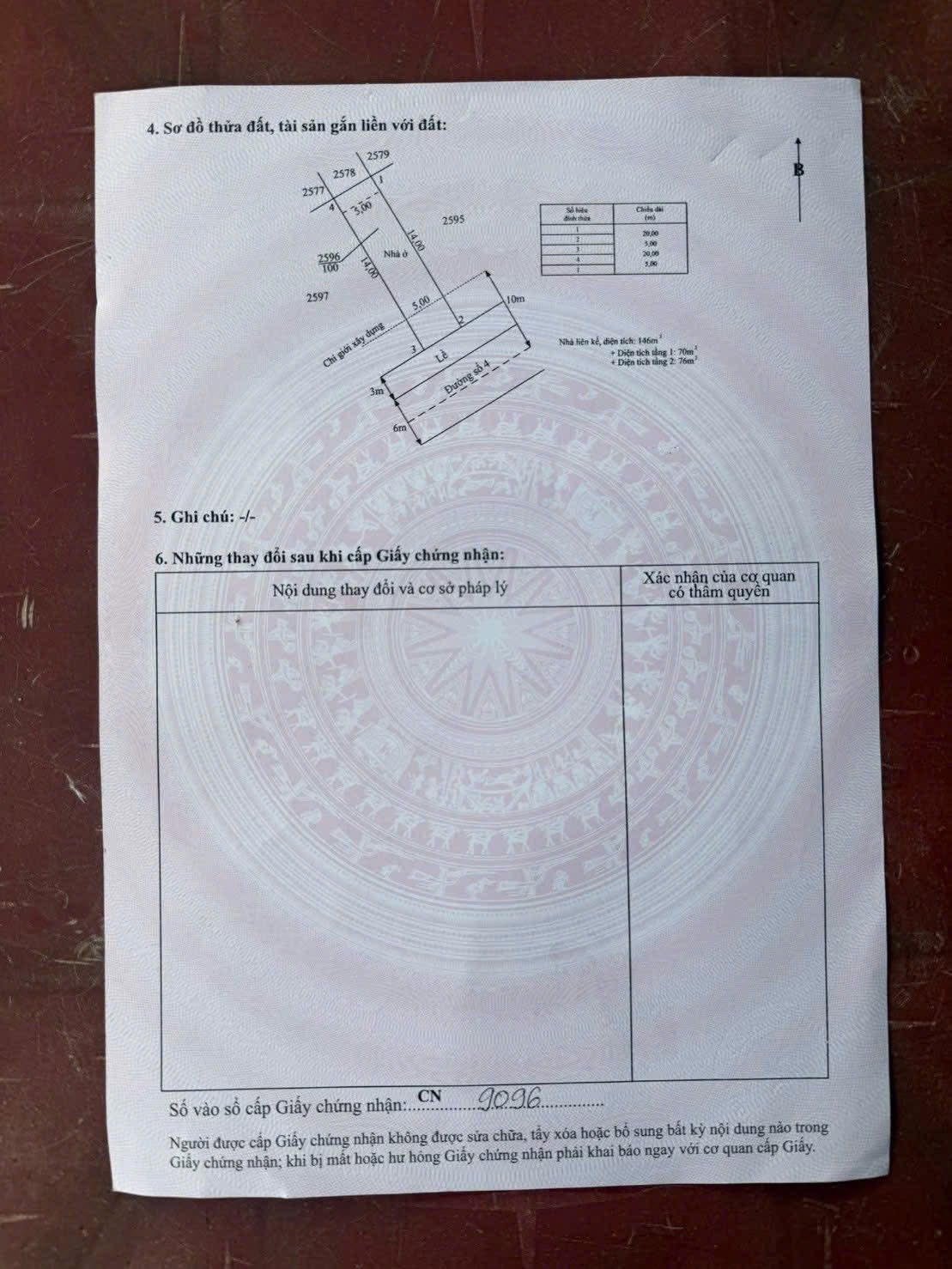 Nhà 2 lầu 4 phòng ngủ đẹp như mơ, sổ hồng đầy đủ, giá 3,9 tỷ