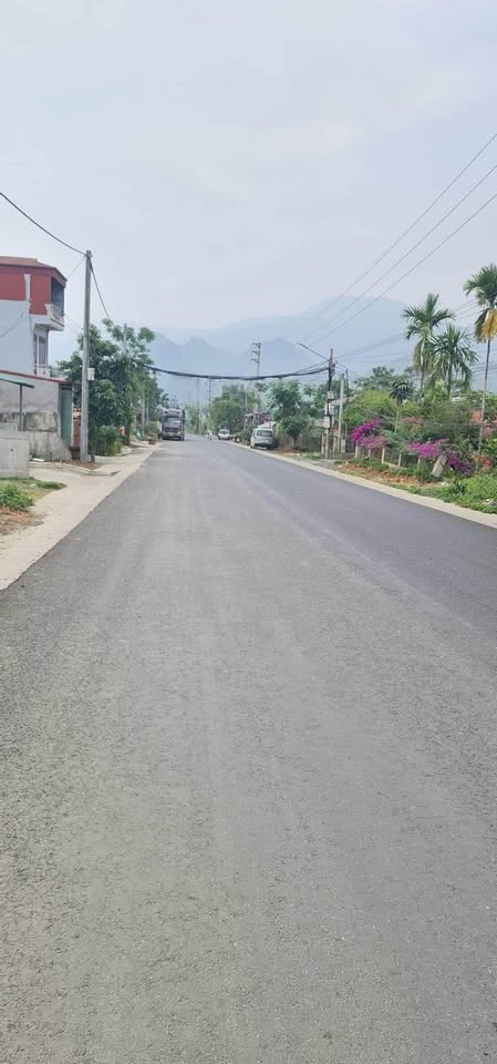 Bán đất tặng dãy trọ 333.8m2 tại Lai Châu, gần Bệnh viện Đa khoa tỉnh